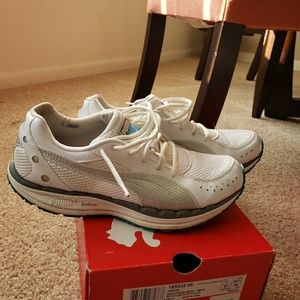 Bodytrain Mesh Tennis Shoes